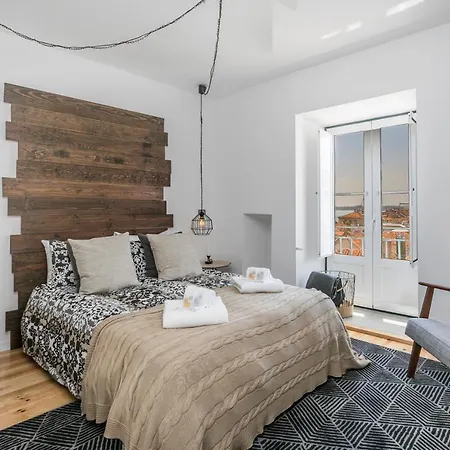Santo Estevao By Spoton Apartments-3